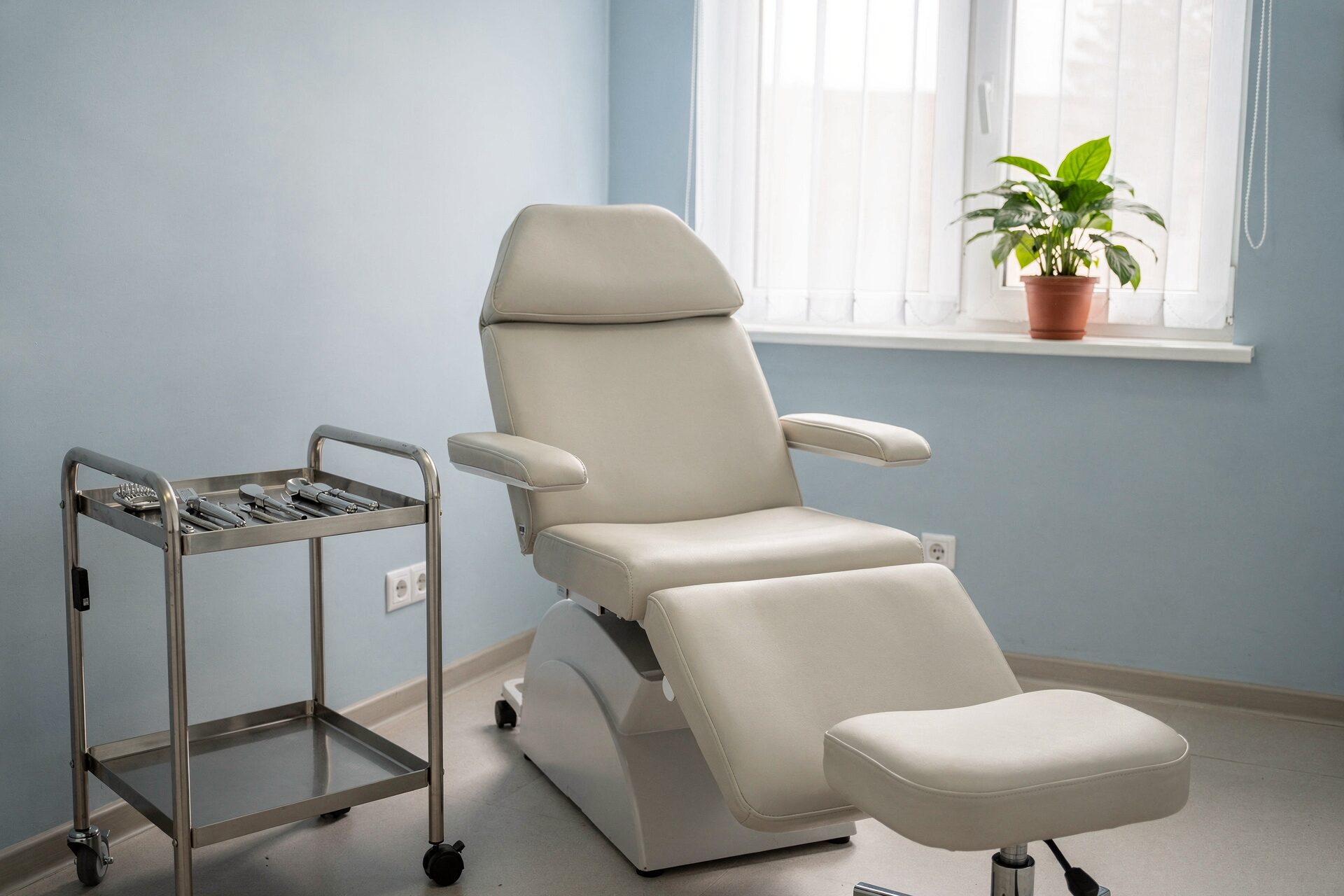 A treatment room at Larkspur Foot Care